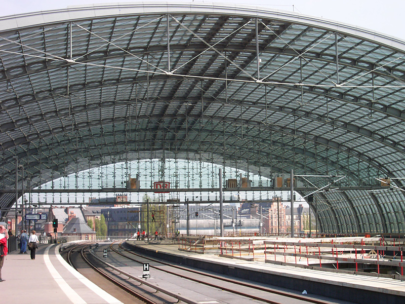 Germany slideshow - Berlin: Train station